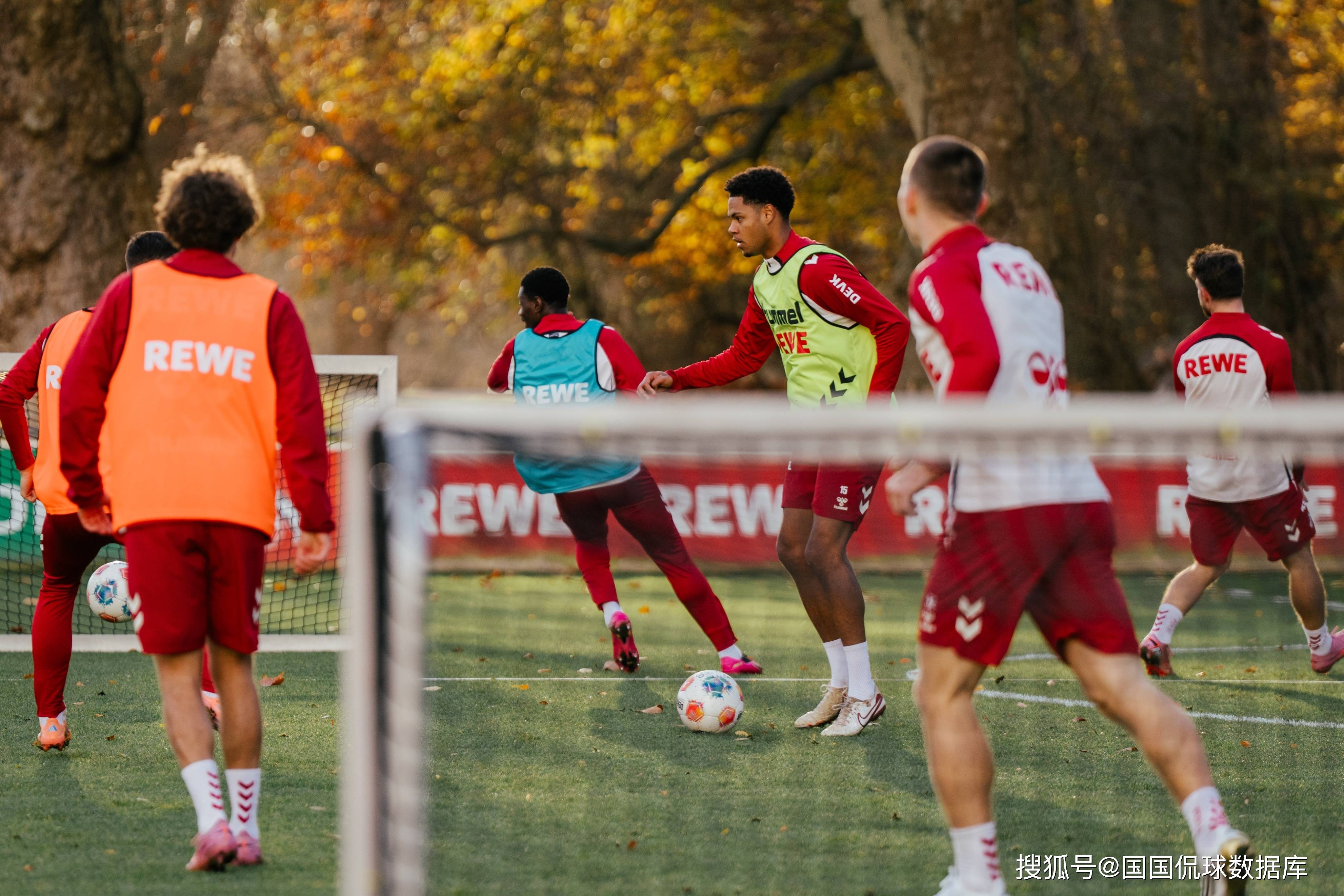 熊猫体育直播关于今晨马赛强势反弹——德甲节点到来集结日费城76人备战欧篮联，洛杉矶快船围绕欧联篮板制胜直接炸裂的信息